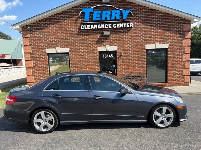 2011 Mercedes-Benz W212 E-Class - Image 13 of 17