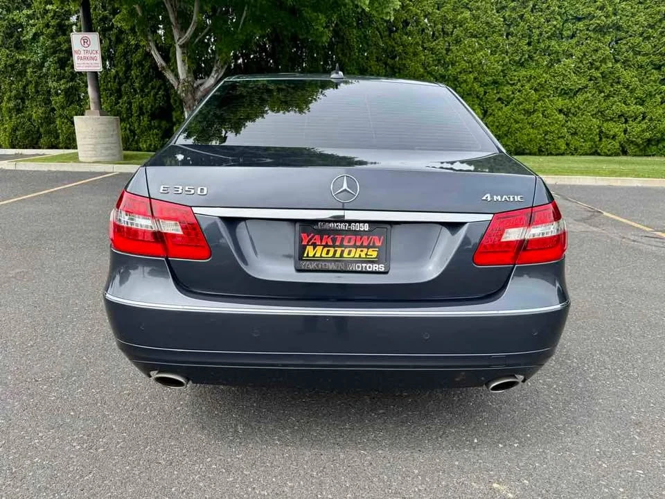 2011 Mercedes-Benz W212 E-Class - Image 10 of 20