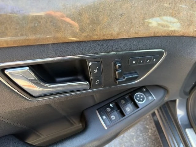 2011 Mercedes-Benz W212 E-Class - Image 8 of 17