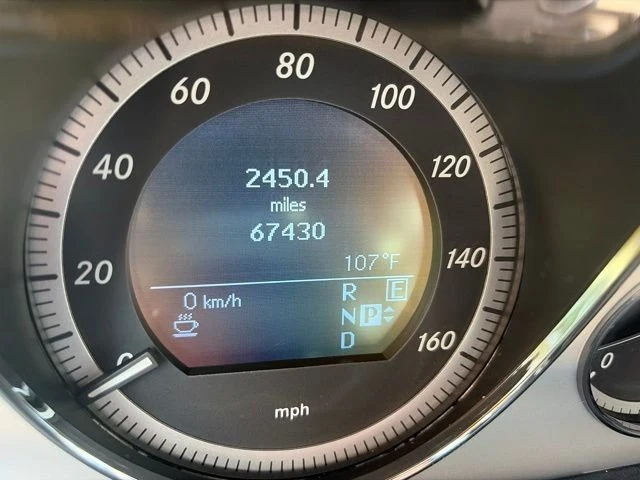 2011 Mercedes-Benz W212 E-Class - Image 12 of 17