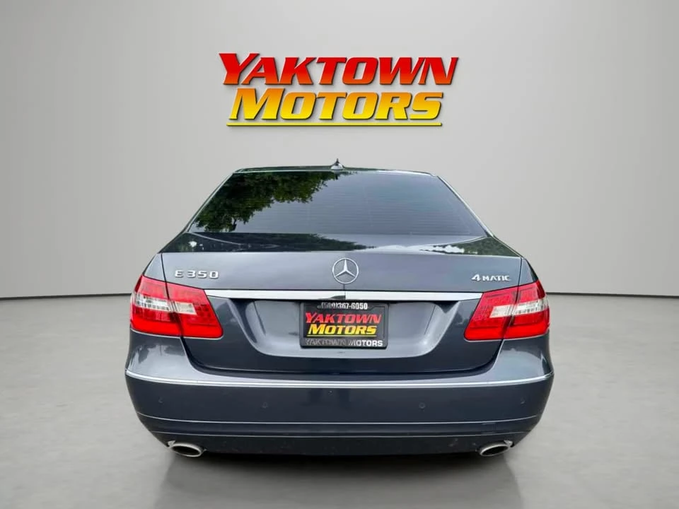 2011 Mercedes-Benz W212 E-Class - Image 9 of 20