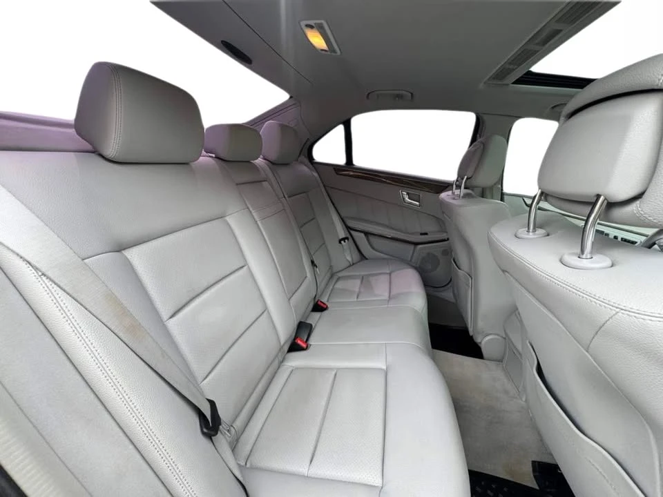 2011 Mercedes-Benz W212 E-Class - Image 18 of 20