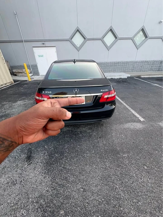2011 Mercedes-Benz W212 E-Class - Image 4 of 6