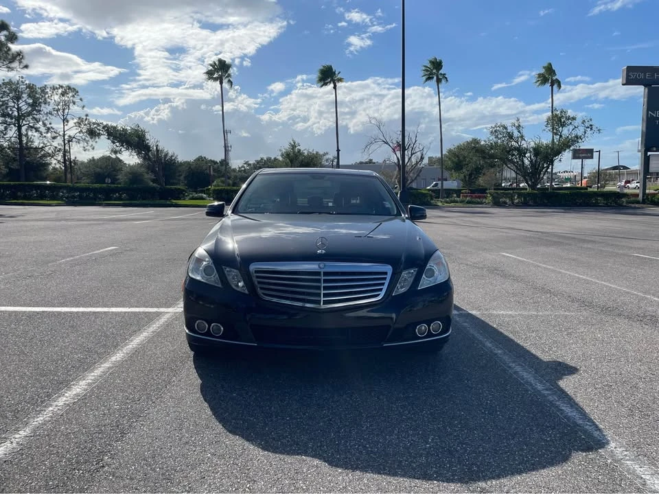 2011 Mercedes-Benz W212 E-Class - Image 2 of 12