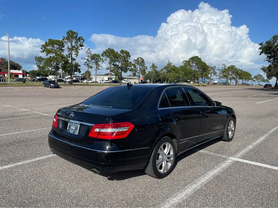 2011 Mercedes-Benz W212 E-Class - Image 5 of 12
