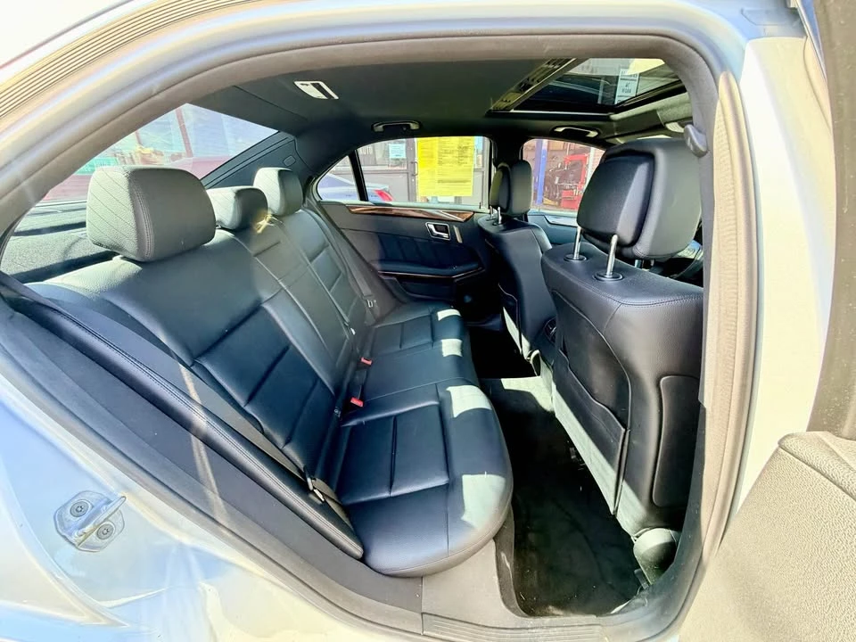 2011 Mercedes-Benz W212 E-Class - Image 11 of 20