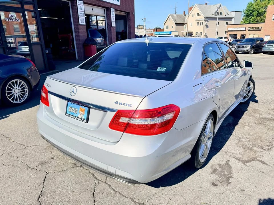 2011 Mercedes-Benz W212 E-Class - Image 5 of 20
