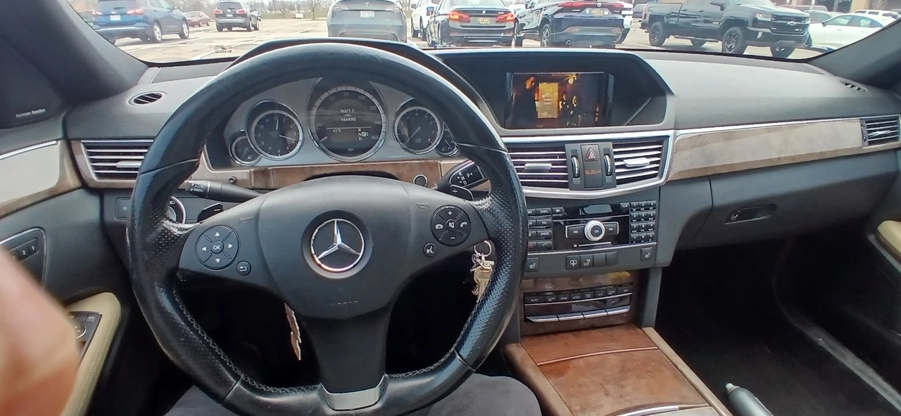 2011 Mercedes-Benz W212 E-Class - Image 2 of 6
