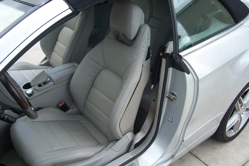 2011 Mercedes-Benz W212 E-Class - Image 13 of 15