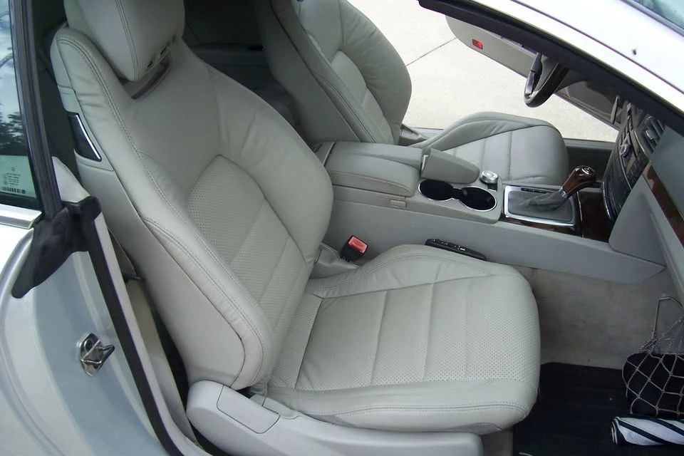 2011 Mercedes-Benz W212 E-Class - Image 12 of 16