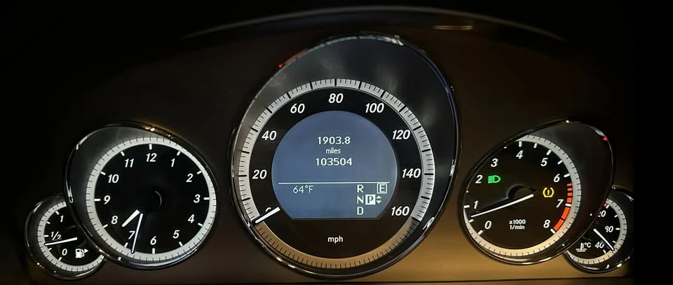 2011 Mercedes-Benz W212 E-Class - Image 10 of 10