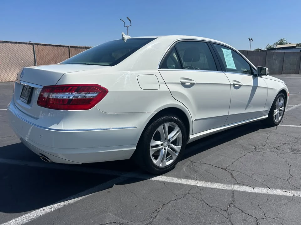 2011 Mercedes-Benz W212 E-Class - Image 4 of 20