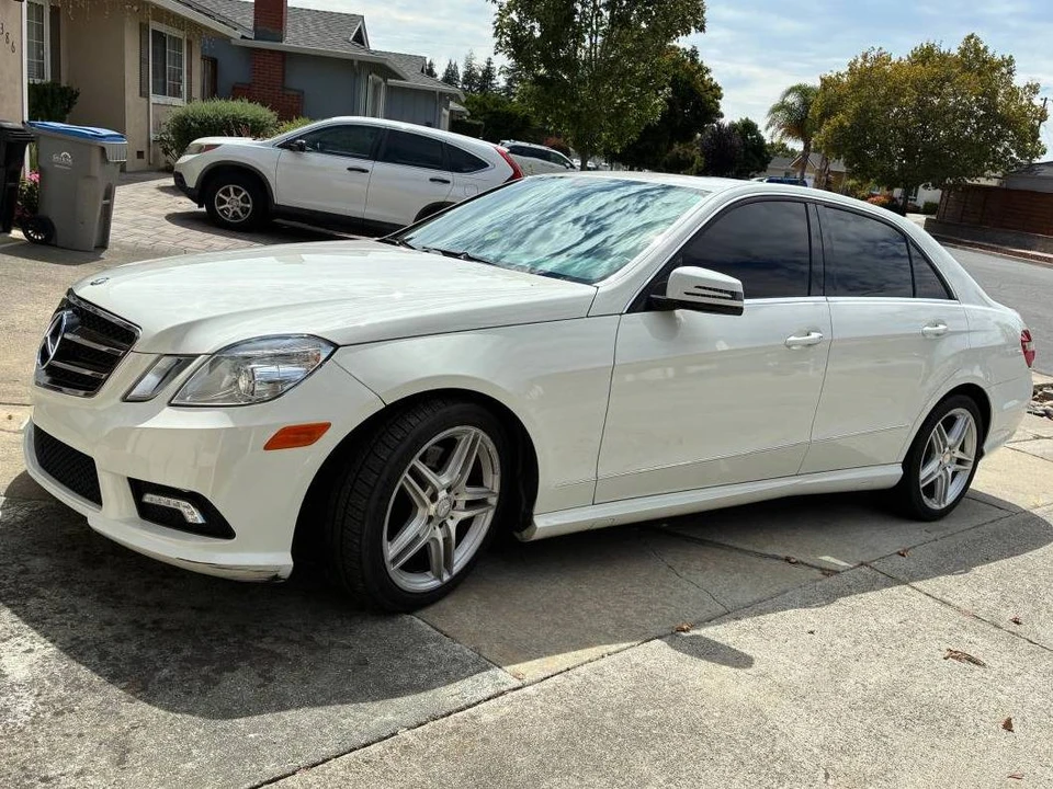 2011 Mercedes-Benz C218 CLS-Class - Image 3 of 6
