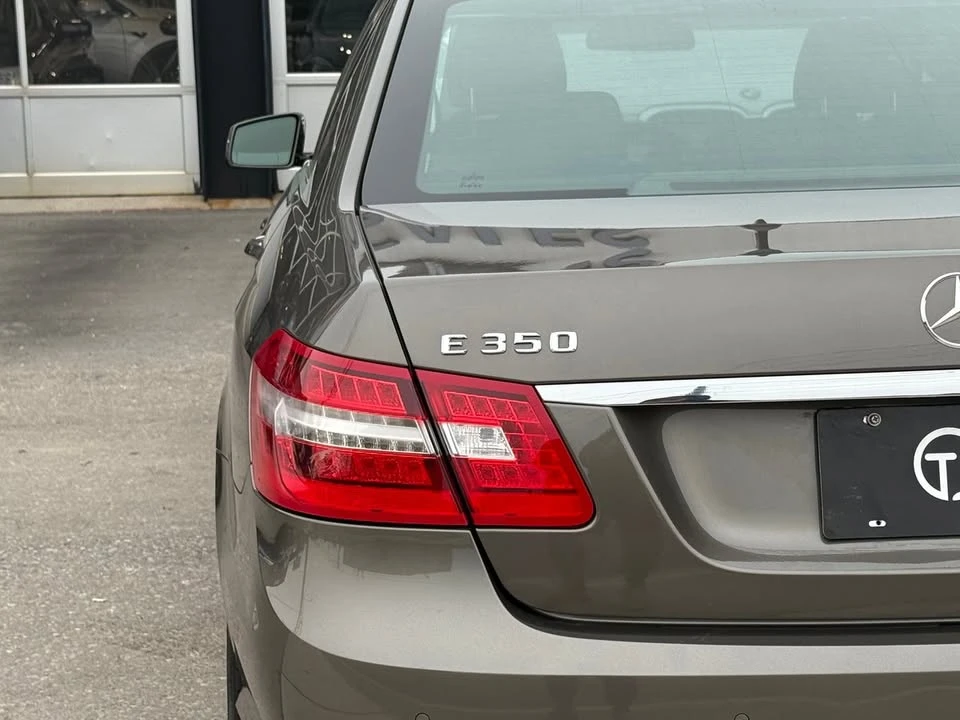 2011 Mercedes-Benz W212 E-Class - Image 11 of 20