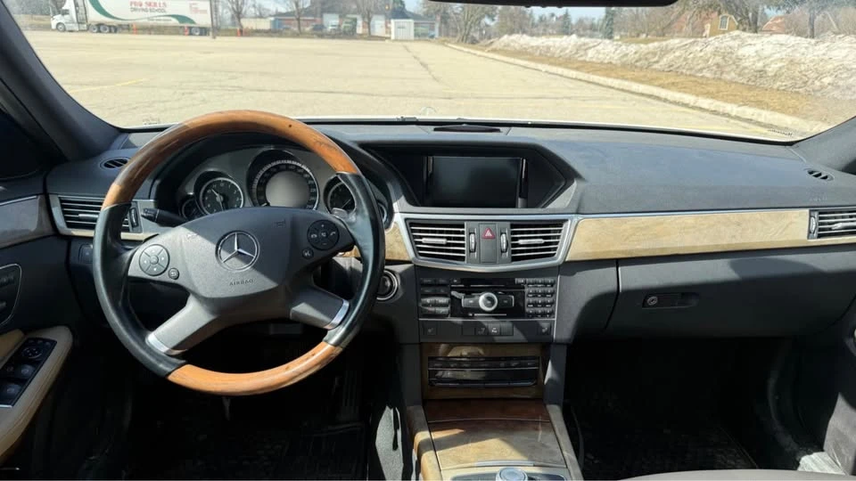 2011 Mercedes-Benz W212 E-Class - Image 3 of 5
