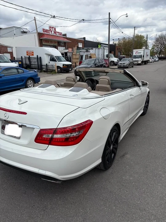 2011 Mercedes-Benz W212 E-Class - Image 5 of 12