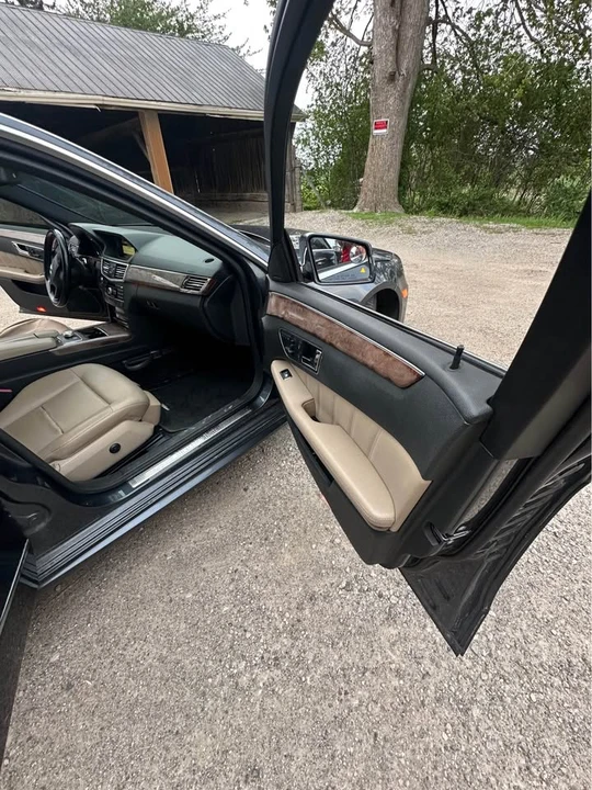 2011 Mercedes-Benz W212 E-Class - Image 12 of 20