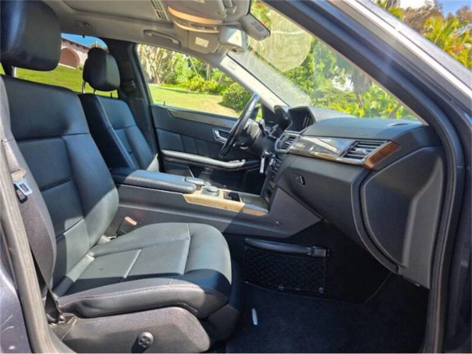 2011 Mercedes-Benz W212 E-Class - Image 16 of 25