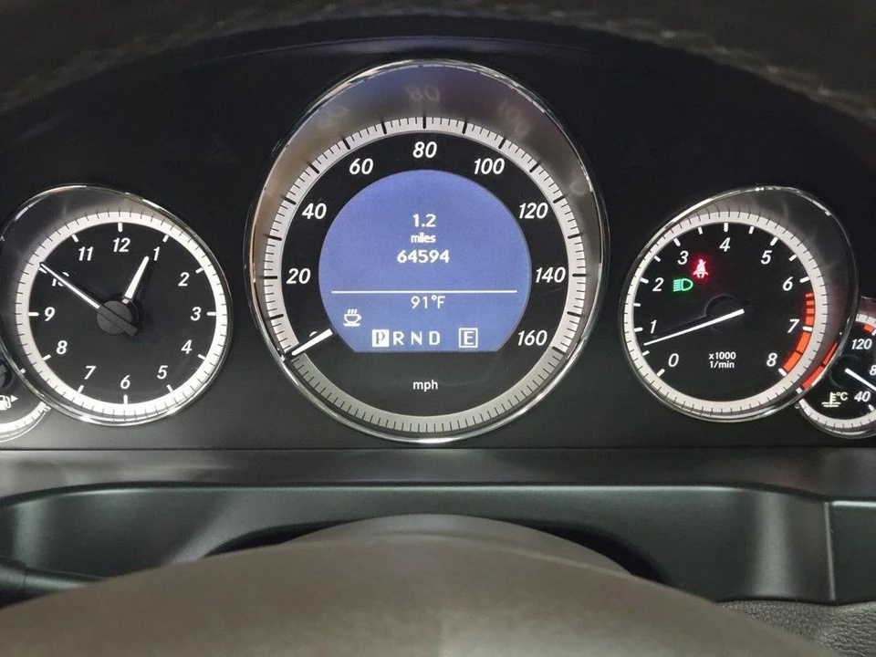 2011 Mercedes-Benz C207/A207 E-Class Coupe & Convertible - Image 15 of 21