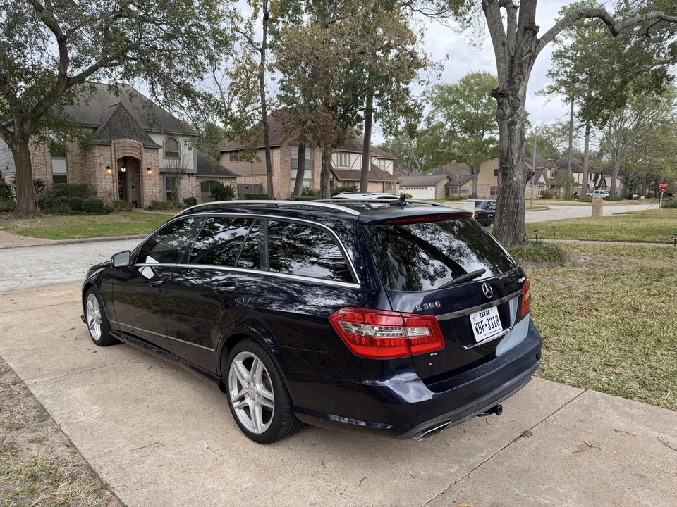 2011 Mercedes-Benz W212 E-Class - Image 4 of 19