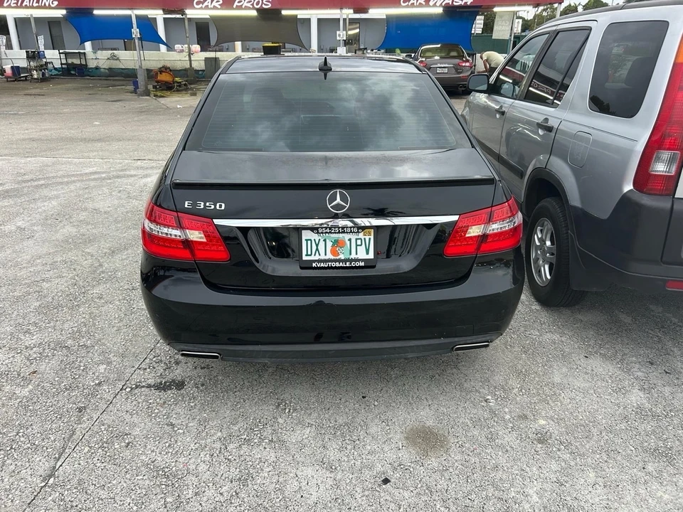 2011 Mercedes-Benz W212 E-Class - Image 7 of 17