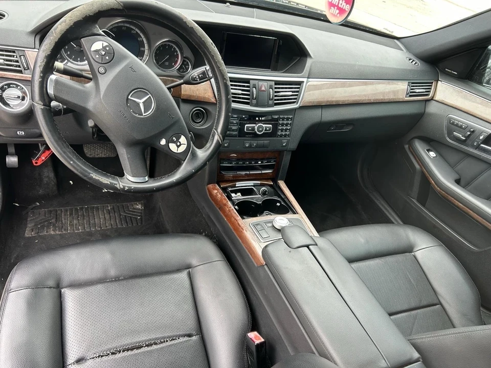 2011 Mercedes-Benz W212 E-Class - Image 12 of 17
