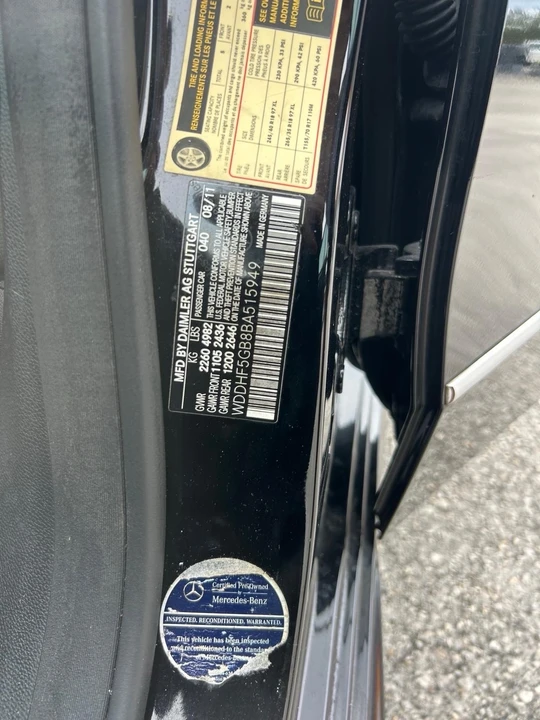 2011 Mercedes-Benz W212 E-Class - Image 14 of 17