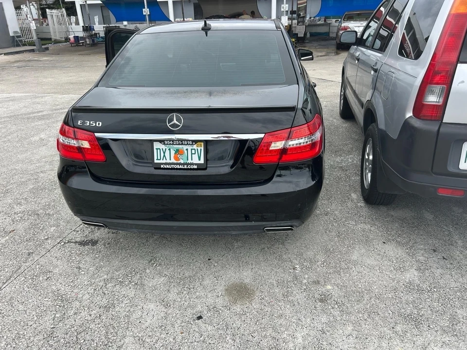 2011 Mercedes-Benz W212 E-Class - Image 6 of 17