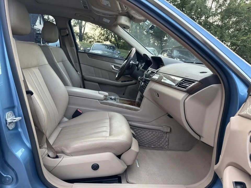 2011 Mercedes-Benz W212 E-Class - Image 11 of 16