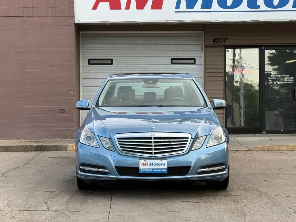 2011 Mercedes-Benz W212 E-Class - Image 2 of 16
