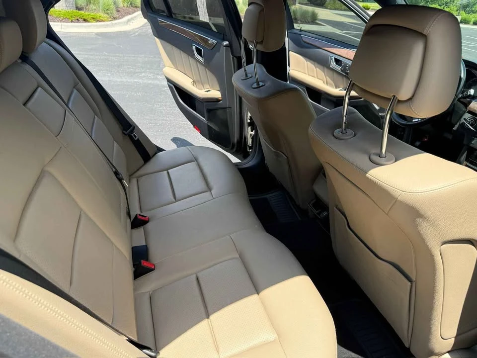 2011 Mercedes-Benz C207/A207 E-Class Coupe & Convertible - Image 9 of 17