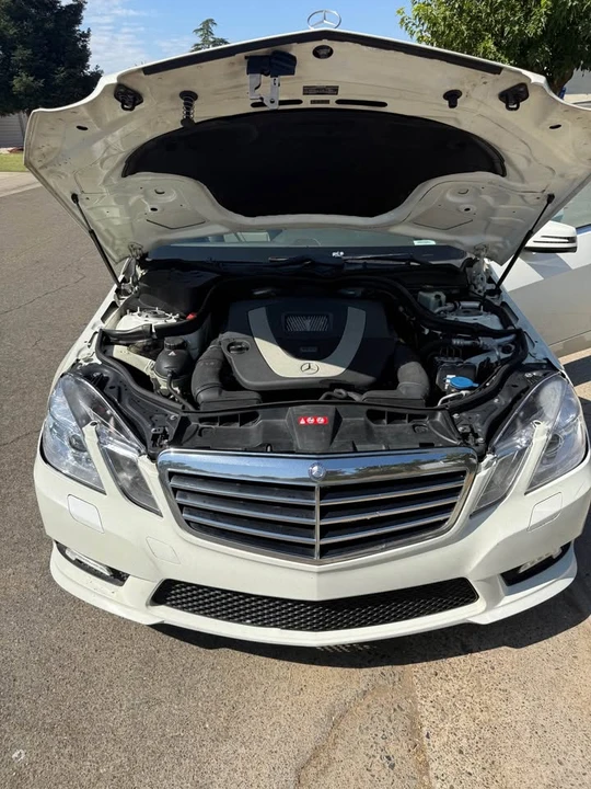 2011 Mercedes-Benz W212 E-Class - Image 9 of 11