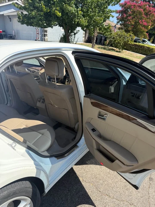 2011 Mercedes-Benz W212 E-Class - Image 11 of 11