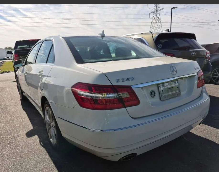 2011 Mercedes-Benz W212 E-Class - Image 6 of 8