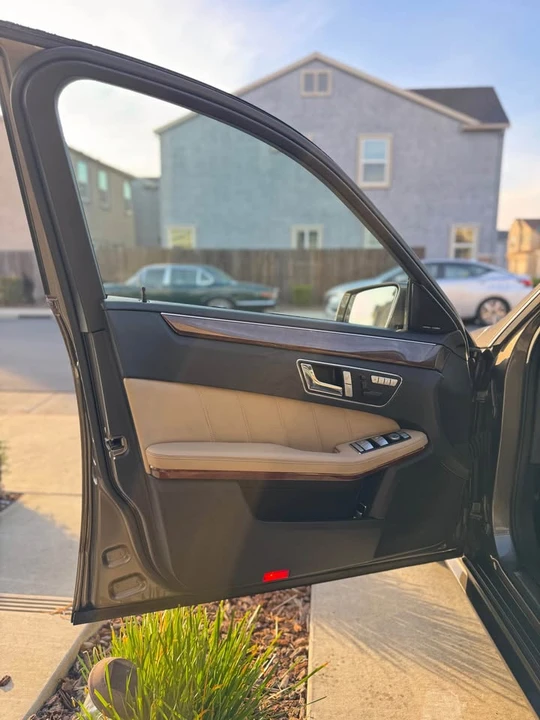 2011 Mercedes-Benz W212 E-Class - Image 11 of 15