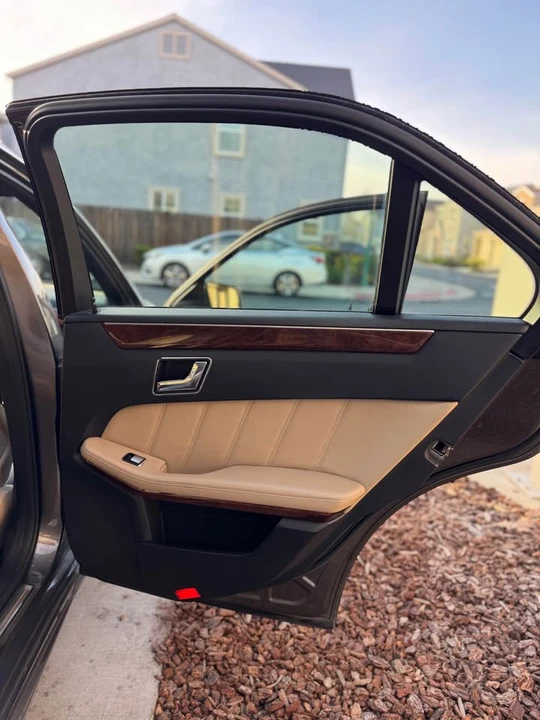 2011 Mercedes-Benz W212 E-Class - Image 10 of 15