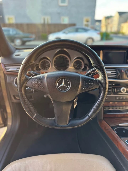2011 Mercedes-Benz W212 E-Class - Image 14 of 15