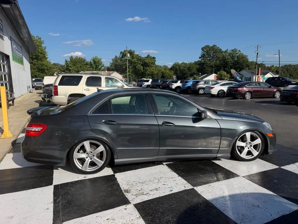 2011 Mercedes-Benz W212 E-Class - Image 4 of 11