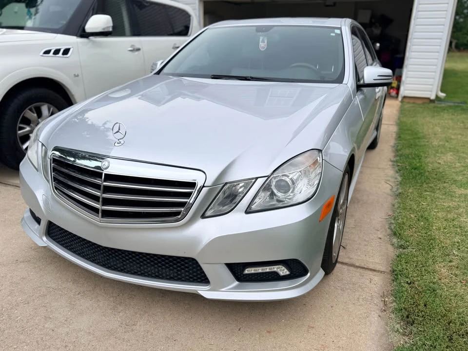 2011 Mercedes-Benz W212 E-Class - Image 3 of 12