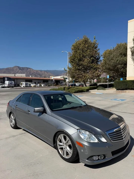 2011 Mercedes-Benz W212 E-Class - Image 7 of 12