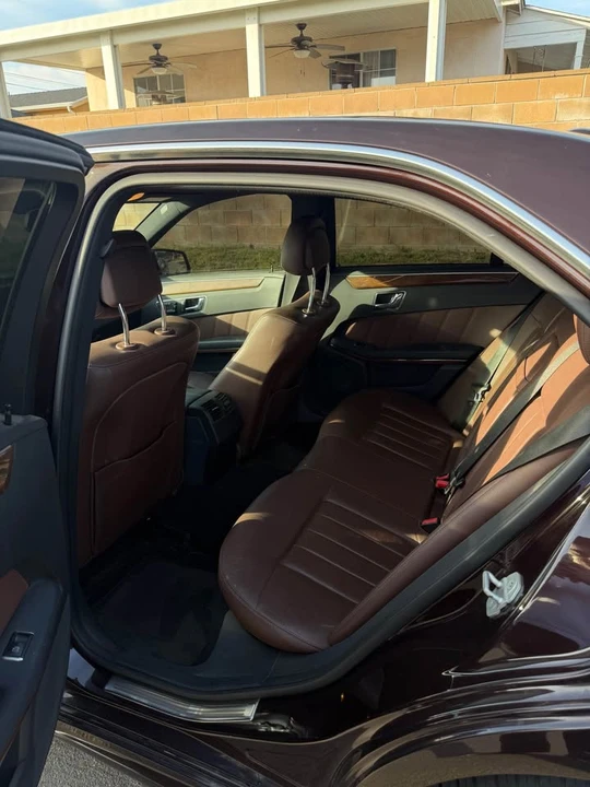 2011 Mercedes-Benz W212 E-Class - Image 10 of 12