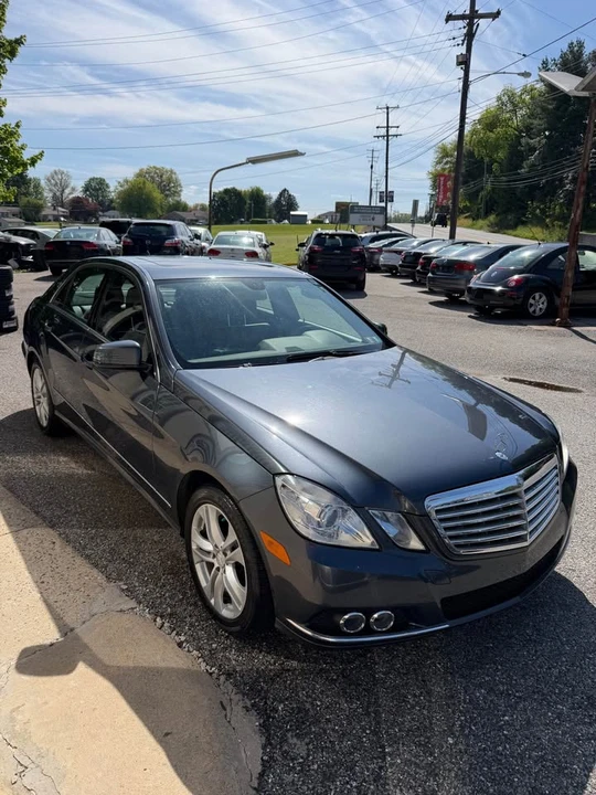 2011 Mercedes-Benz W212 E-Class - Image 6 of 17