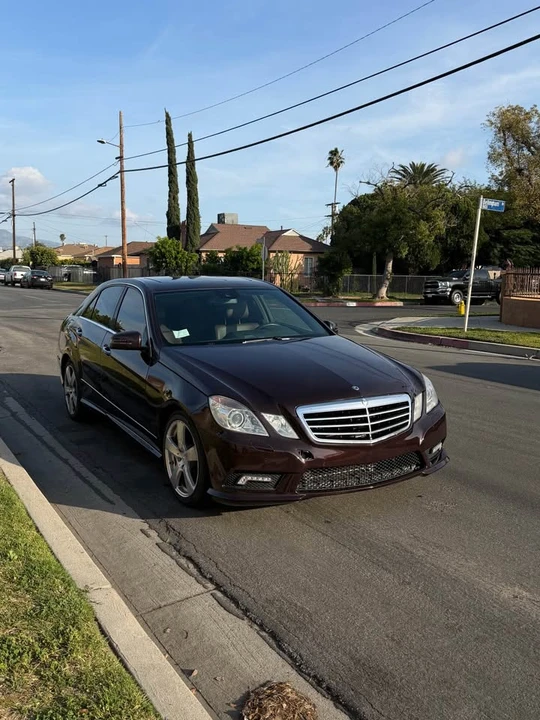 2011 Mercedes-Benz W212 E-Class - Image 7 of 12
