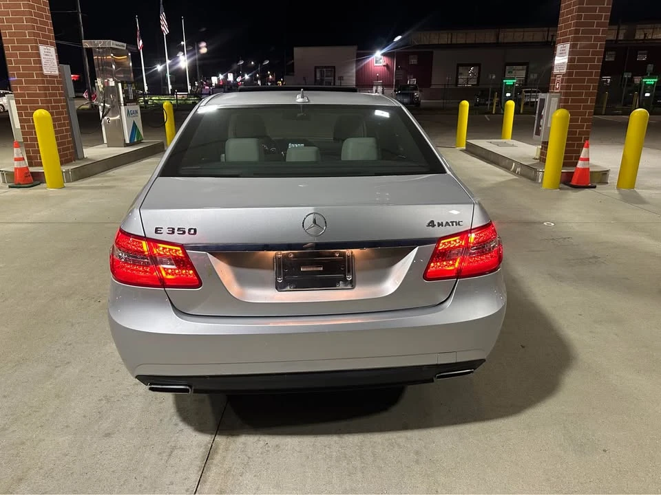 2011 Mercedes-Benz W212 E-Class - Image 5 of 19
