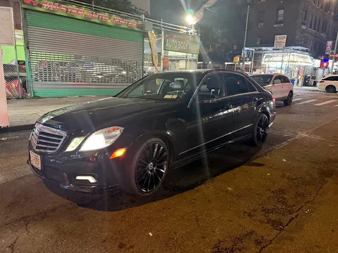 2011 Mercedes-Benz E-Class E 350 4MATIC Sedan 4D