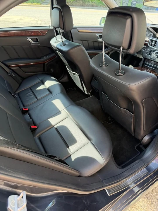 2011 Mercedes-Benz W212 E-Class - Image 10 of 17