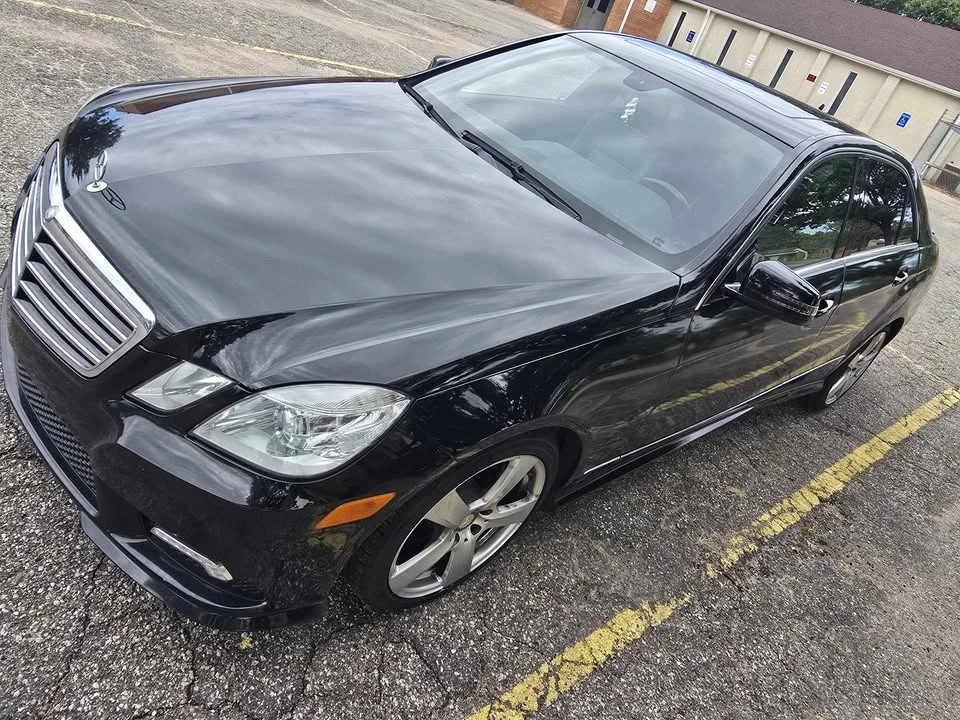 2011 Mercedes-Benz W212 E-Class - Image 2 of 13