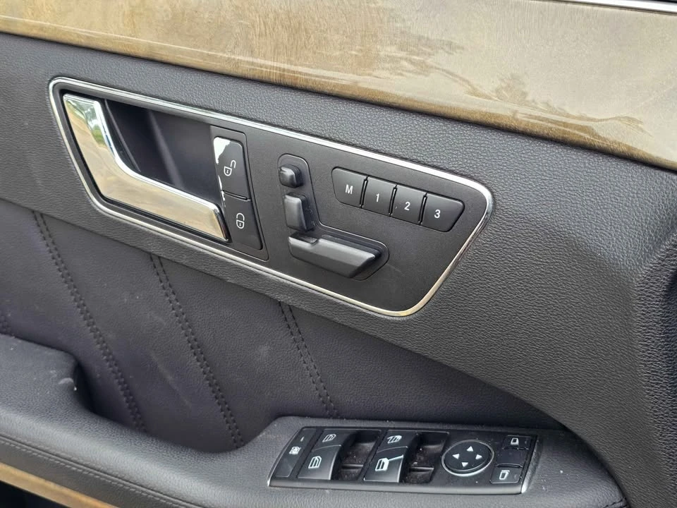 2011 Mercedes-Benz W212 E-Class - Image 12 of 13
