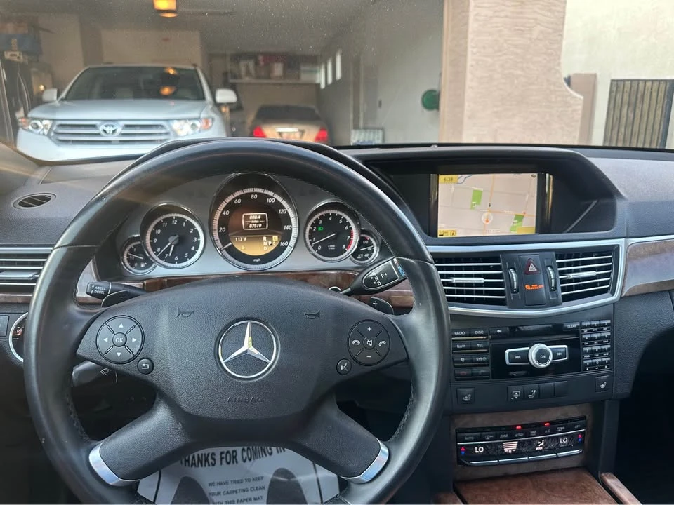 2011 Mercedes-Benz W212 E-Class - Image 7 of 20
