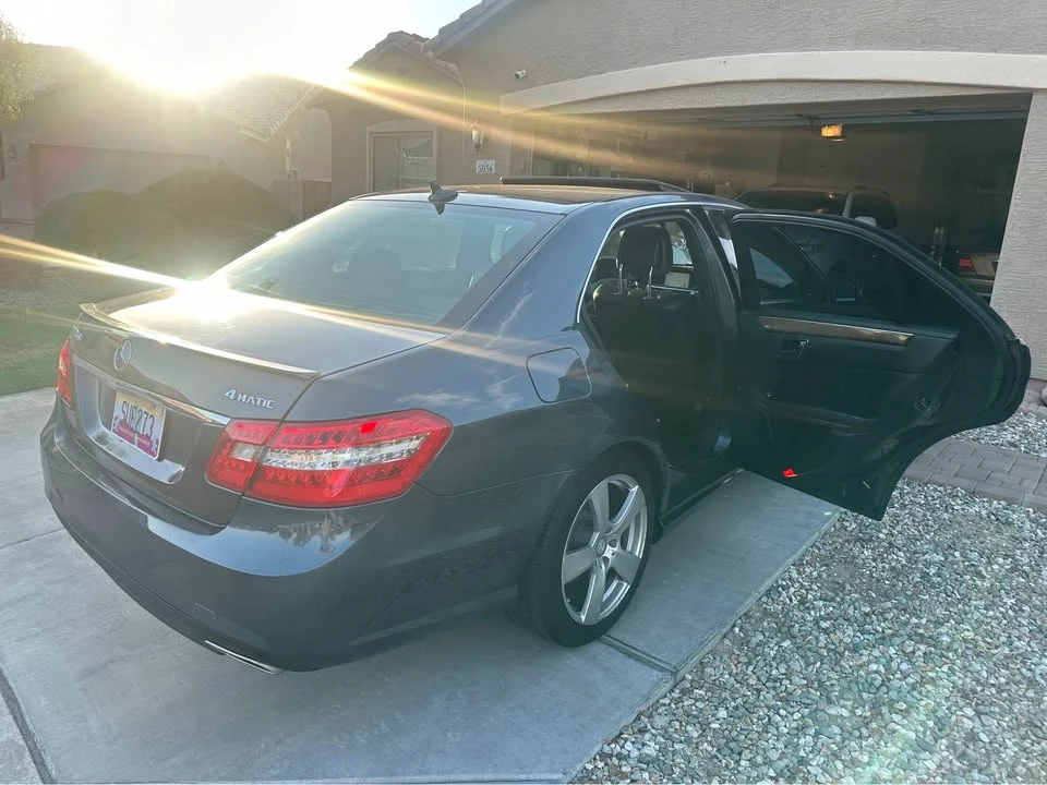 2011 Mercedes-Benz W212 E-Class - Image 15 of 20